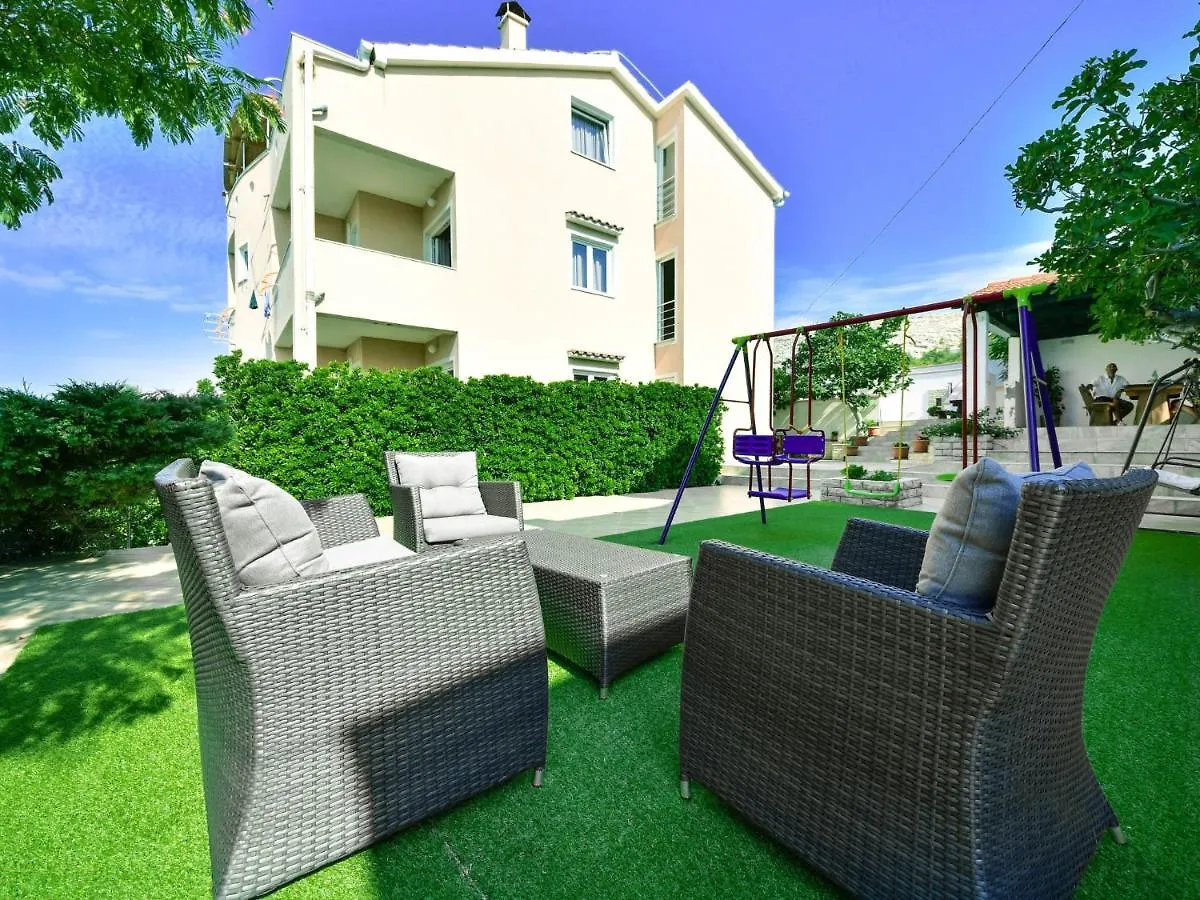 Dinjiška Apartment Marija-2 By Interhome